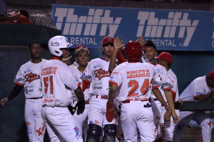 Béisbol Juvenil 2024: Coclé y Potros pegan primero