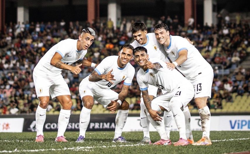 La selección de Uruguay cierra gira asiática con triunfo ante Uzbekistán