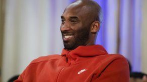 Academia de deportes de Bryant retira el apodo Mamba