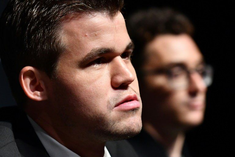 Primera ronda del duelo Carlsen-Caruana por el título mundial de ajedrez
