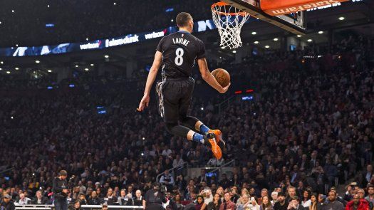 NBA: Lavine revalida su título en concurso de clavadas