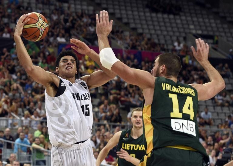 Lituania gana a Nueva Zelanda 76-71 y ya está en cuartos del Mundial de básquet