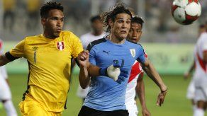 Portero peruano Gallese es operado de la rodilla