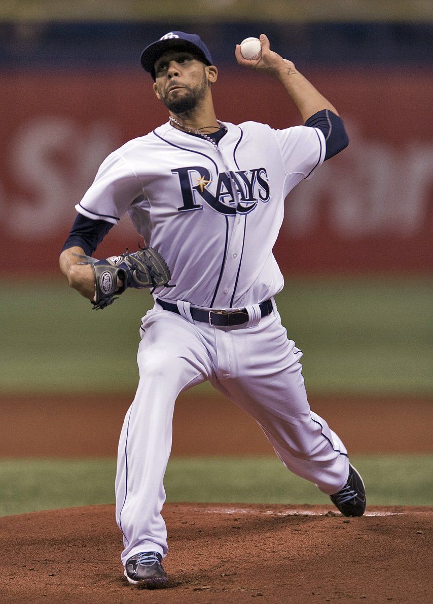 Loney resuelve victoria de los Rays ante Texas