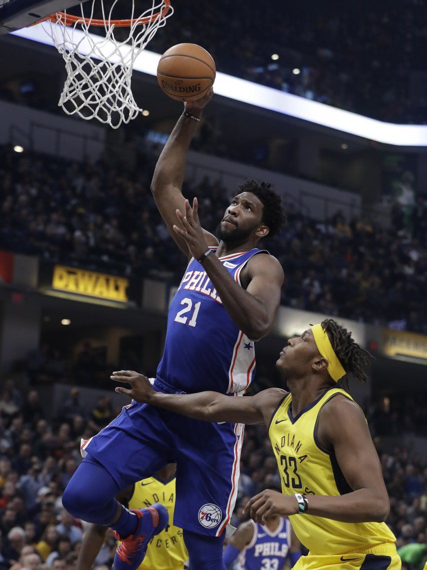 76ers ponen fin a sus problemas como visitantes en Indiana