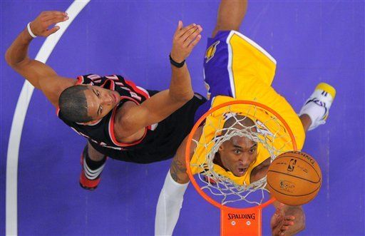Kobe anotó 40 puntos en triunfo de Lakers