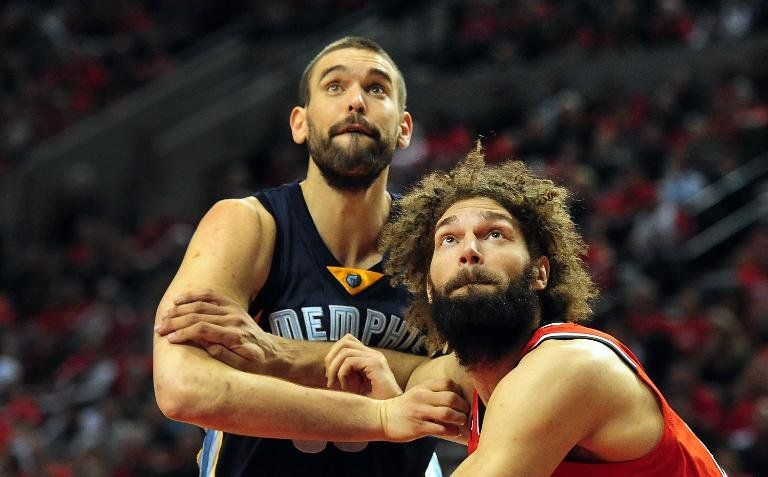 Los Grizzlies se colocan a un paso de eliminar a Portland