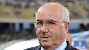 FIFA sanciona 6 meses por racismo al presidente de la federación italiana