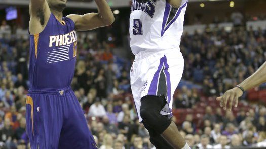 Kings vence a Suns en histórico triunfo para George Karl