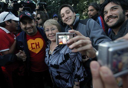Mundial: Bachelet le desea buena suerte a Chile