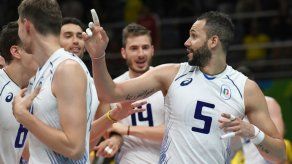 Italia apunta al oro en voleibol con la ayuda de un cubano