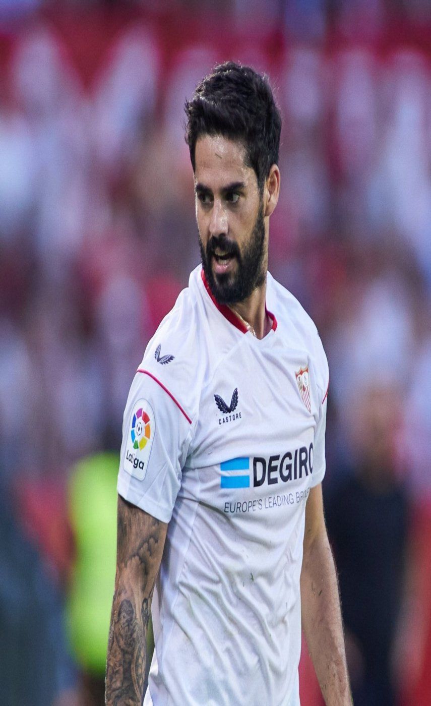 El Sevilla hace oficial la salida de Isco