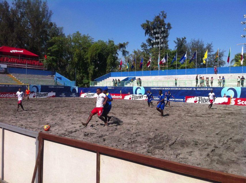 Panamá se despide del premundial de futplaya con goleada