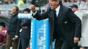 Del Neri renuncia como DT de Sampdoria