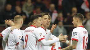 Selección de Polonia golea a Estonia y se acercan a la Eurocopa