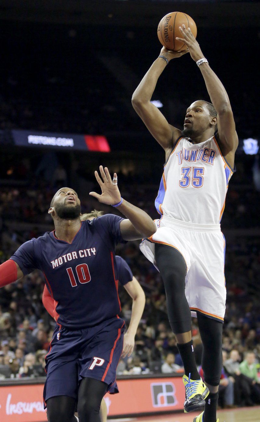 Durant y el Thunder dan a Pistons 12vo revés