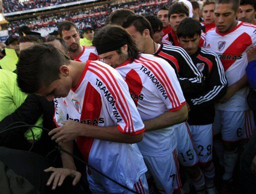 Canchas hostiles, menos dinero y otras reglas para River