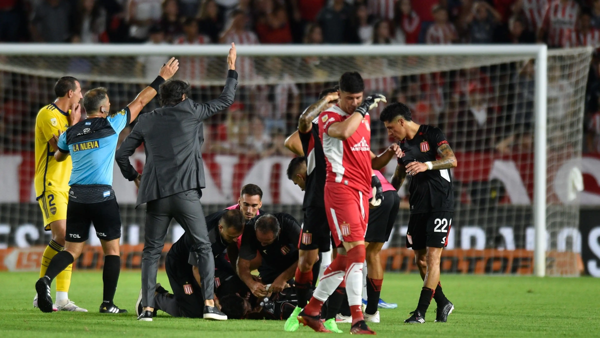 Boca Juniors Vs Estudiantes Fue Suspendido Por Convulsión De Altamirano