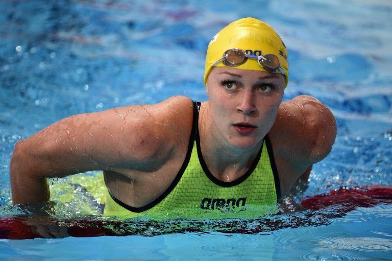 Sarah Sjostrom bate el récord del mundo de 100 m mariposa en Mundial de Kazán