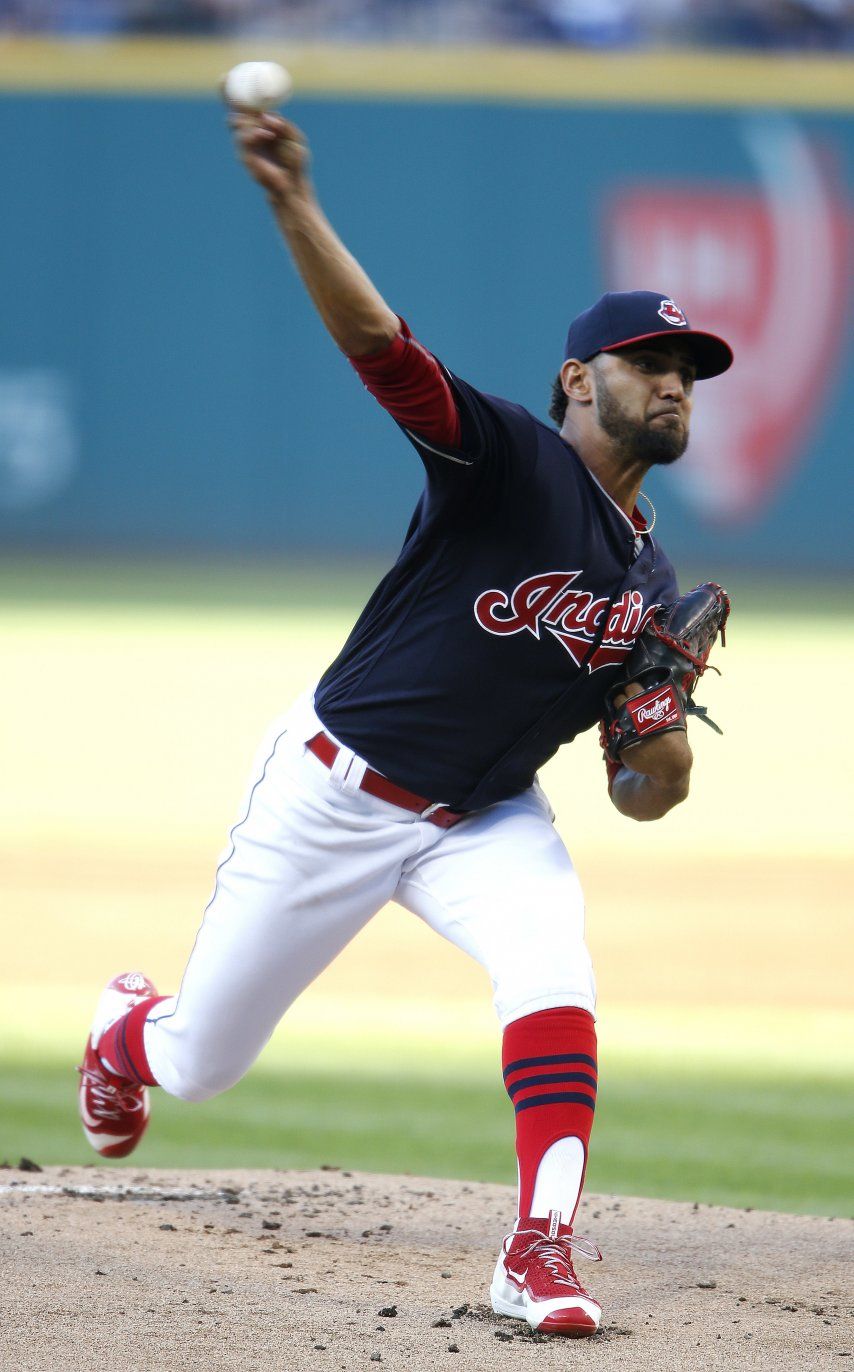 Indios: Salazar fuera por inflamación en el codo