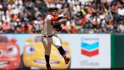 Los coleros Marlins aplastan a los favoritos Filis y Boston sigue atrás