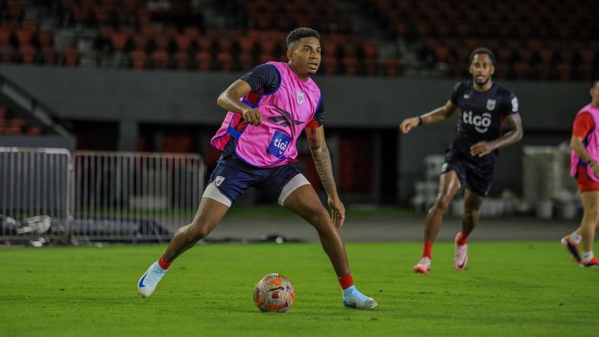 César Blackman: La experiencia en Champions League y la felicidad de vestir La Roja