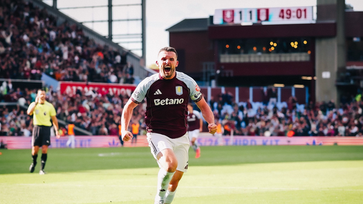 El Aston Villa del Dibu Martínez logra su primera victoria en la Premier League