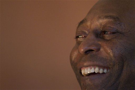 Brasil quiere que Pelé sea la cara del Mundial de 2014