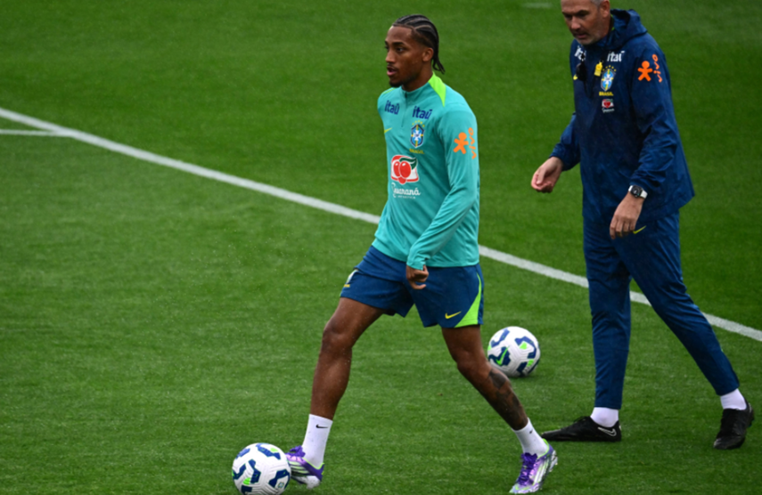 João Pedro y el sueño del gol con la selección de Brasil