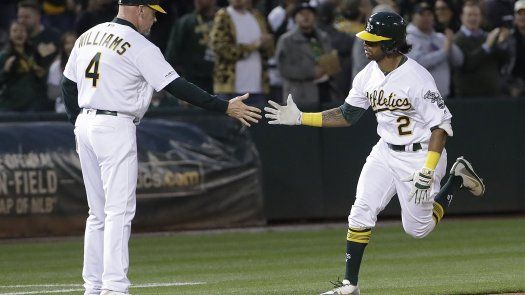 Davis pega 5to jonrón en 7 juegos, Oakland blanquea a Boston
