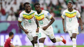 Dia (9) y Bamba Dieng (29) marcaron en el triunfo de Senegal sobre Qatar.