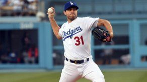 Max Scherzer y los Dodgers barren la serie en New York