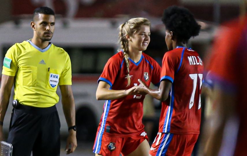 Panamá Femenina derrotó a República Dominicana