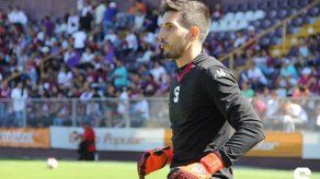 Machado y Penedo tuvieron contacto con la afición del Saprissa