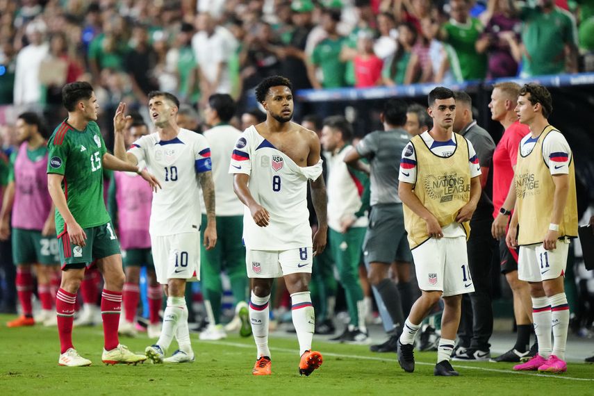 Concacaf anuncia sanciones para Federaciones de México y Estados Unidos