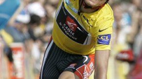 León Sánchez neutraliza arremetida de Contador y gana la Parí­s-Niza