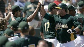 2009: El hijo pródigo regresa a Oakland