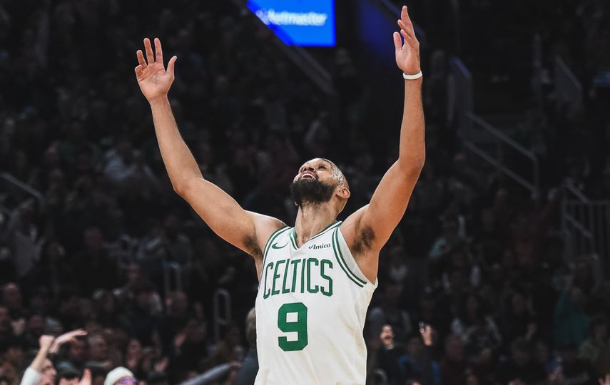 NBA: Celtics mantienen persecución a Cavaliers