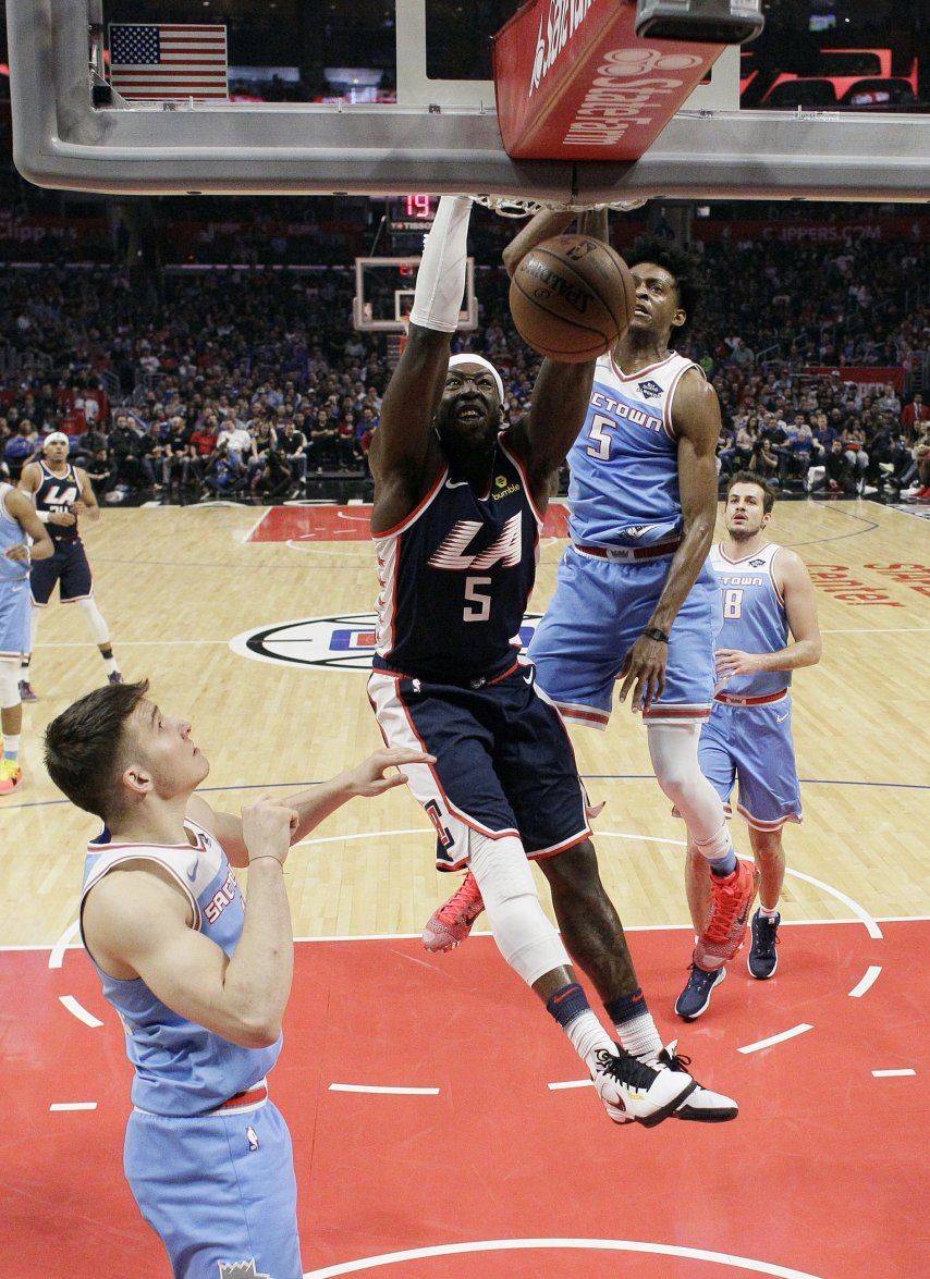 Clippers vence cómodamente 122-108 a Kings