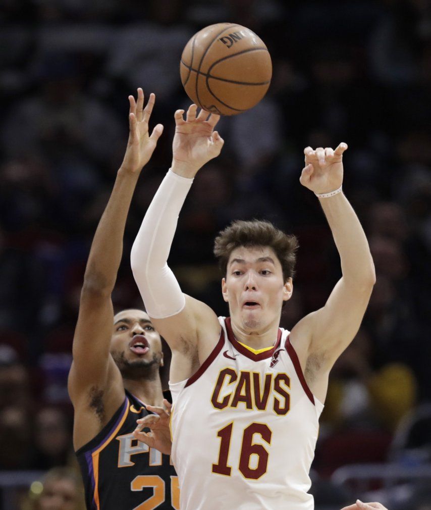 Cavaliers propinan a Suns su 16ta derrota seguida