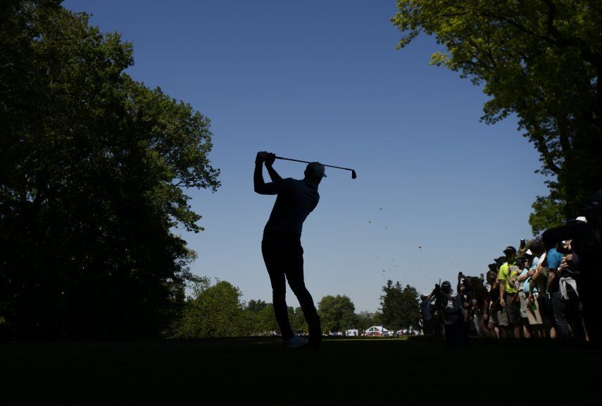 Canadá: Snedeker empata récord del torneo y acecha la cima