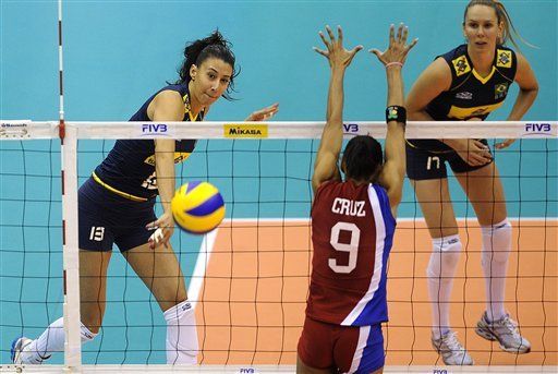 Brasil sigue invicto en mundial de voleibol femenino