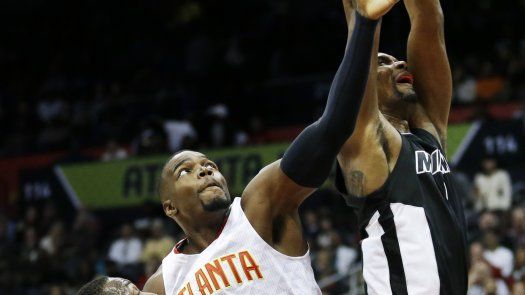 Miami despacha a los alicaídos Hawks