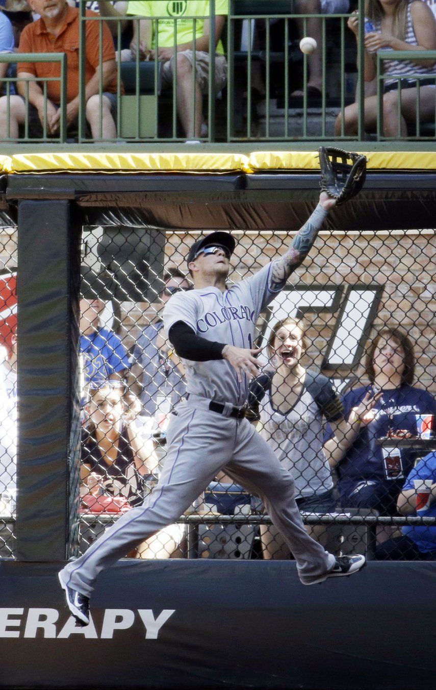 De la Rosa gana duelo de mexicanos a Gallardo