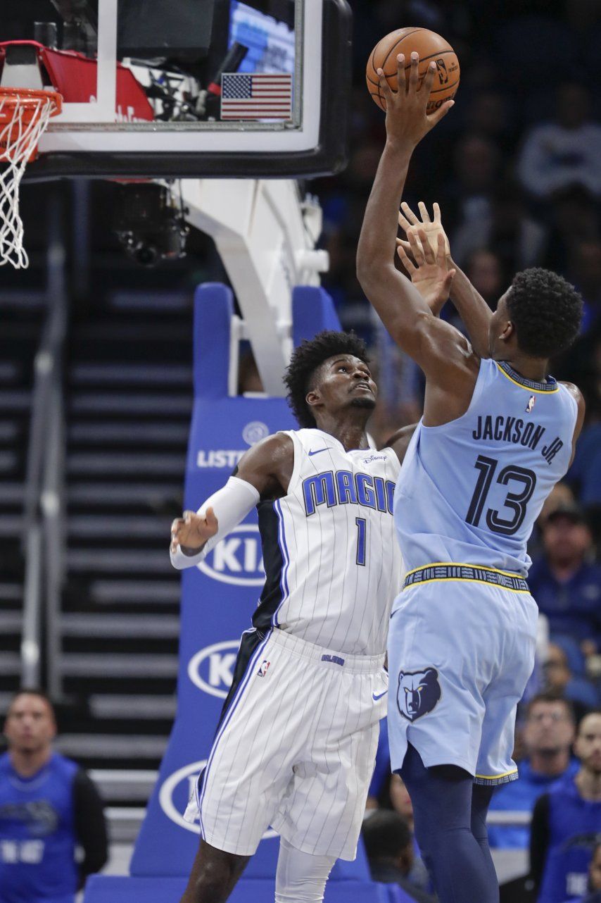 Vucevic anota 23 puntos y el Magic gana 118-86 a Grizzlies