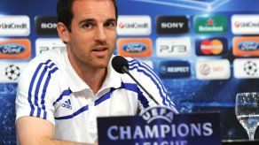 Investigan al exdefensa Metzelder por sospechas de difusión de pornografía infantil