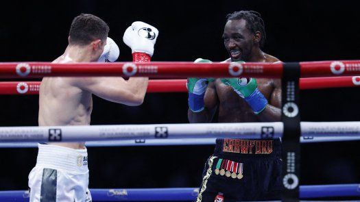 Terence Crawford derrotó por decisión unánime a Israil Madrimov