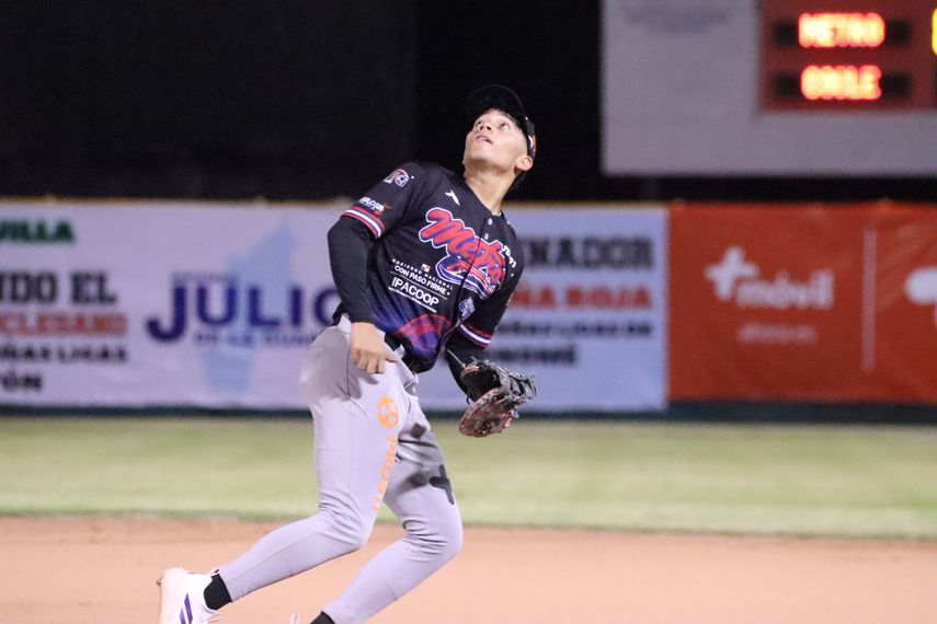 Béisbol Juvenil 2026: Panamá Metro y Herrera pegan primero en sus llaves de la ronda de 8