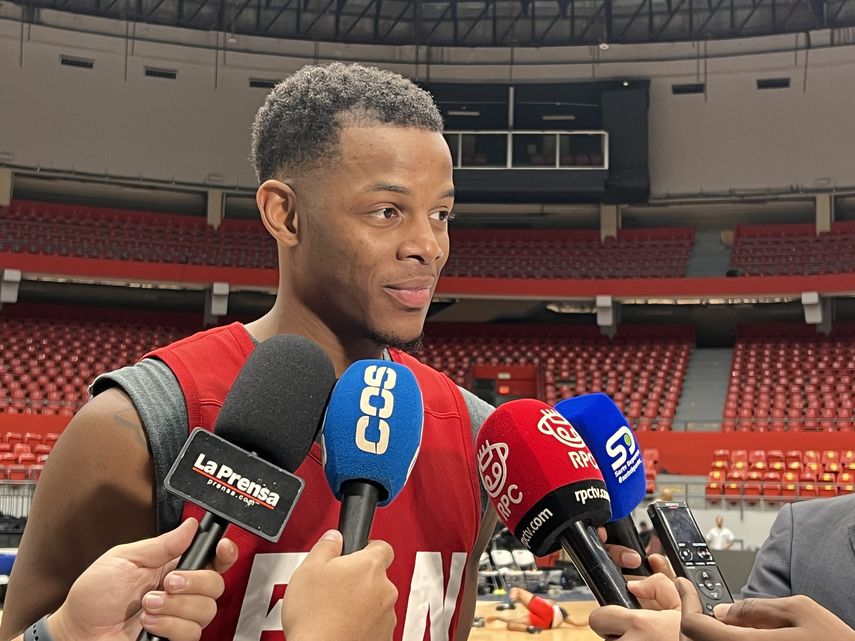 Selección de Baloncesto de Panamá: Un emocionado Iverson Molinar previo a duelo ante Cuba