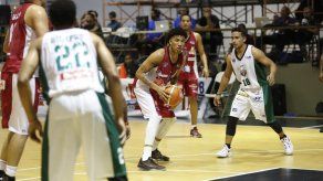 Halcones de Calle P derrota a Toros y permanece en el tercer lugar